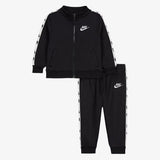Најк лого