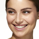 The ONE Lift & Fix Маскара за веѓи