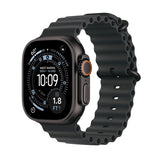 Apple Watch Ultra 3 Cellular 49mm црно титаниумско куќиште со Black Ocean лента