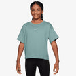 Nike Маица Sportswear Essential