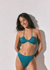 КОСТИМ ЗА КАПЕЊЕ ГОРЕН ДЕЛ Б