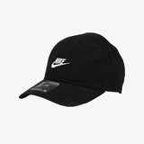 Nike NAN FUTURA КАПА СО ЗАОБЛЕН ВИЗОР