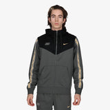 Nike Sportswear Repeat