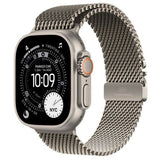 Футрола за Apple Watch Ultra 3 Cellular 49mm од природен титаниум со јамка од природен титаниум Миланезе - M
