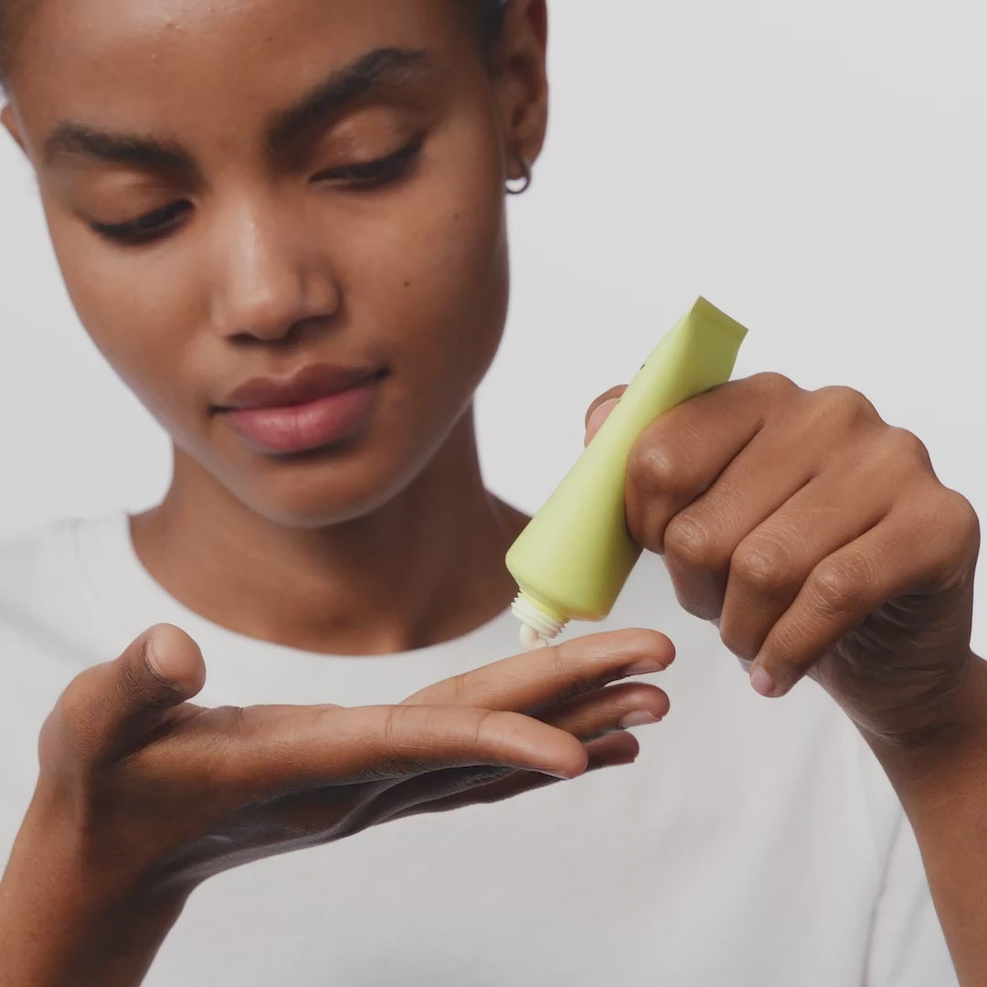 Opt Optimals Daily Glow Повеќенаменски заштитен крем со СПФ 50