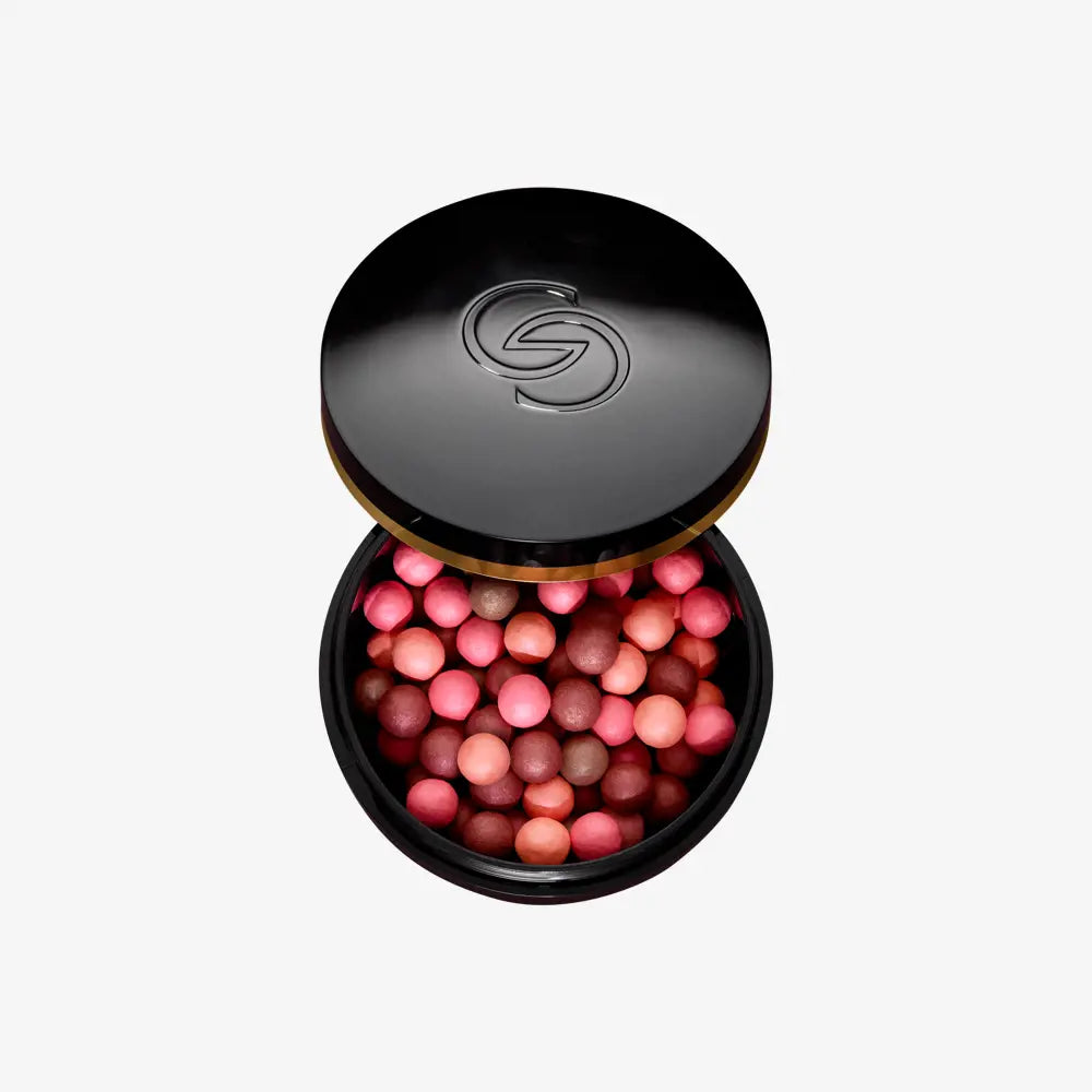 Giordani Gold Bronzing топчиња збогатени со серум - лимитирано издание